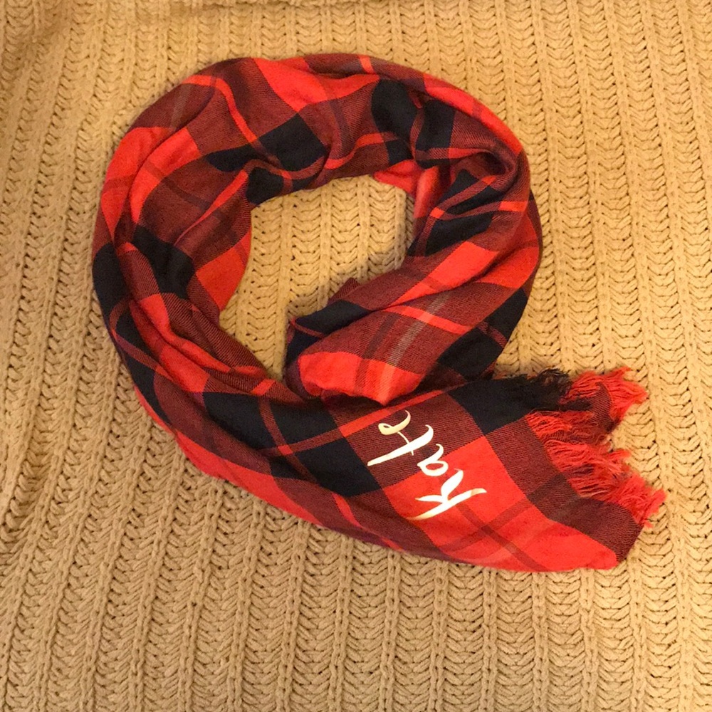 Kate Spade Scarf